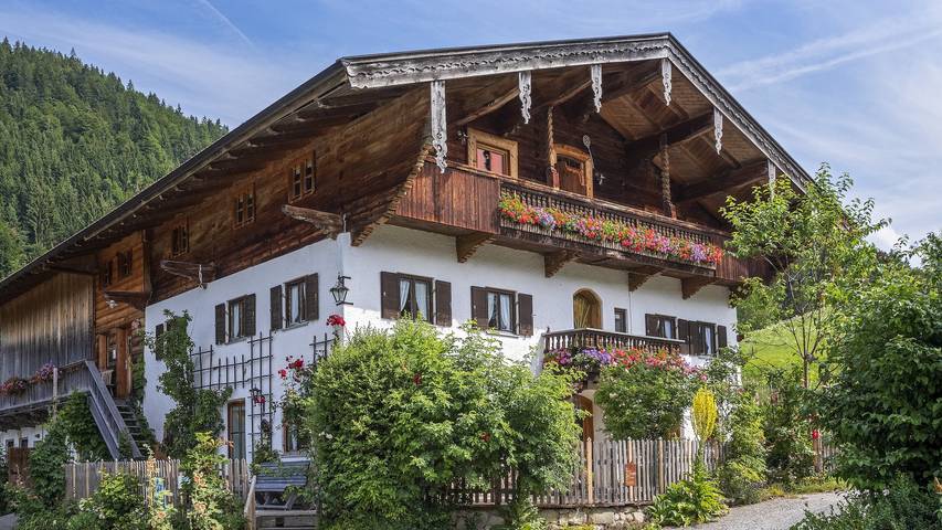 Bergbauernhof Simmerl - Ferienwohnung Geigelstein 60 qm mit zwei Schlafzimmer und Balkon in Aschau im Chiemgau, Bayerische Alpen