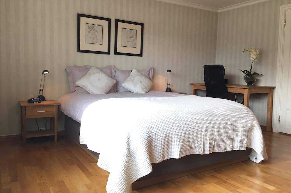 Charming House with a Fantastic View of Norway's Nature in Ørsta