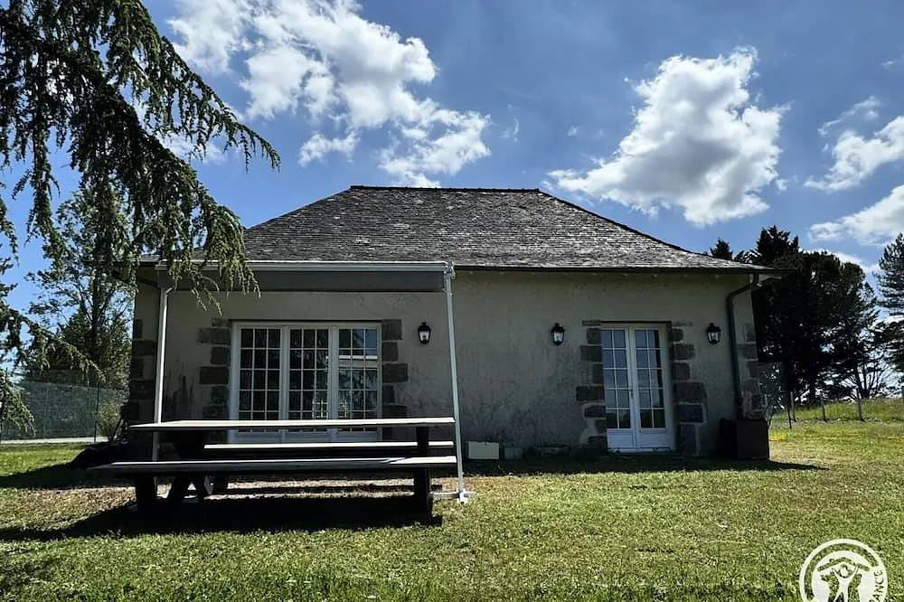 Gîte de France 4 personnes in Brive-la-Gaillarde, Région de Brive-la-Gaillarde