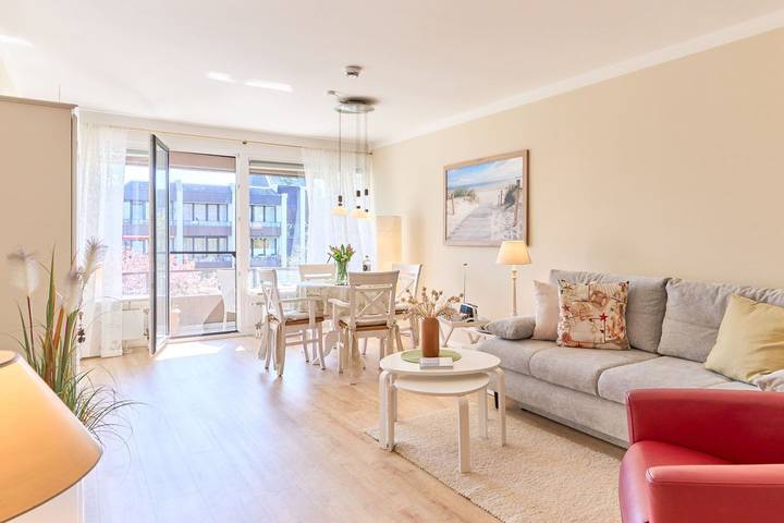 Ferienwohnung für 3 Personen, mit Balkon und Terrasse in Travemünde