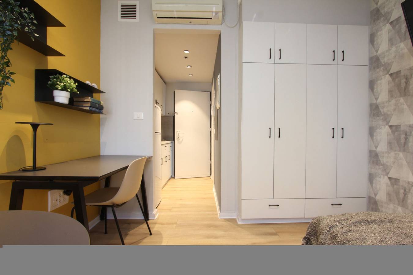 Ganze Wohnung, Solo Studio in Tel Aviv-Yafo in Ramat Aviv, Tel Aviv
