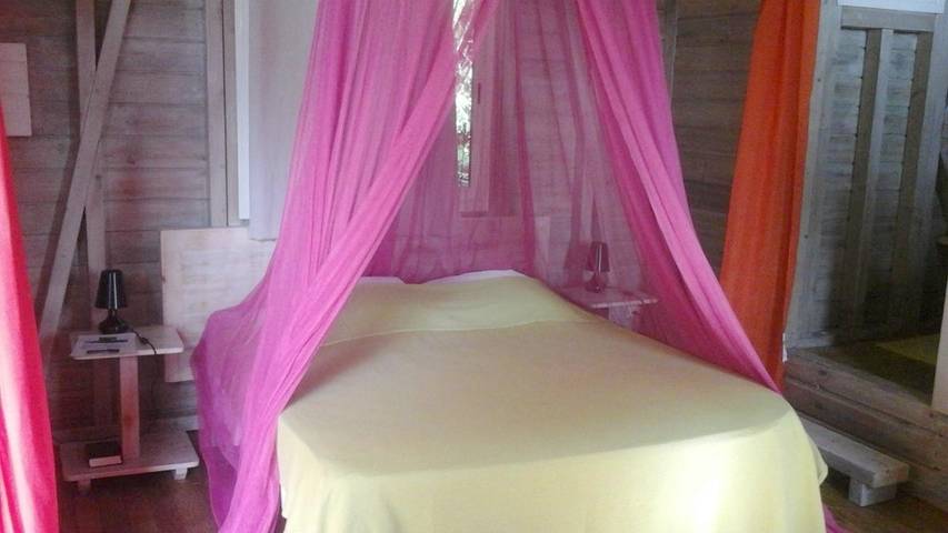 Parc de vacances pour 5 personnes, avec jardin ainsi que vue et piscine, adapté aux familles en Guadeloupe - 3