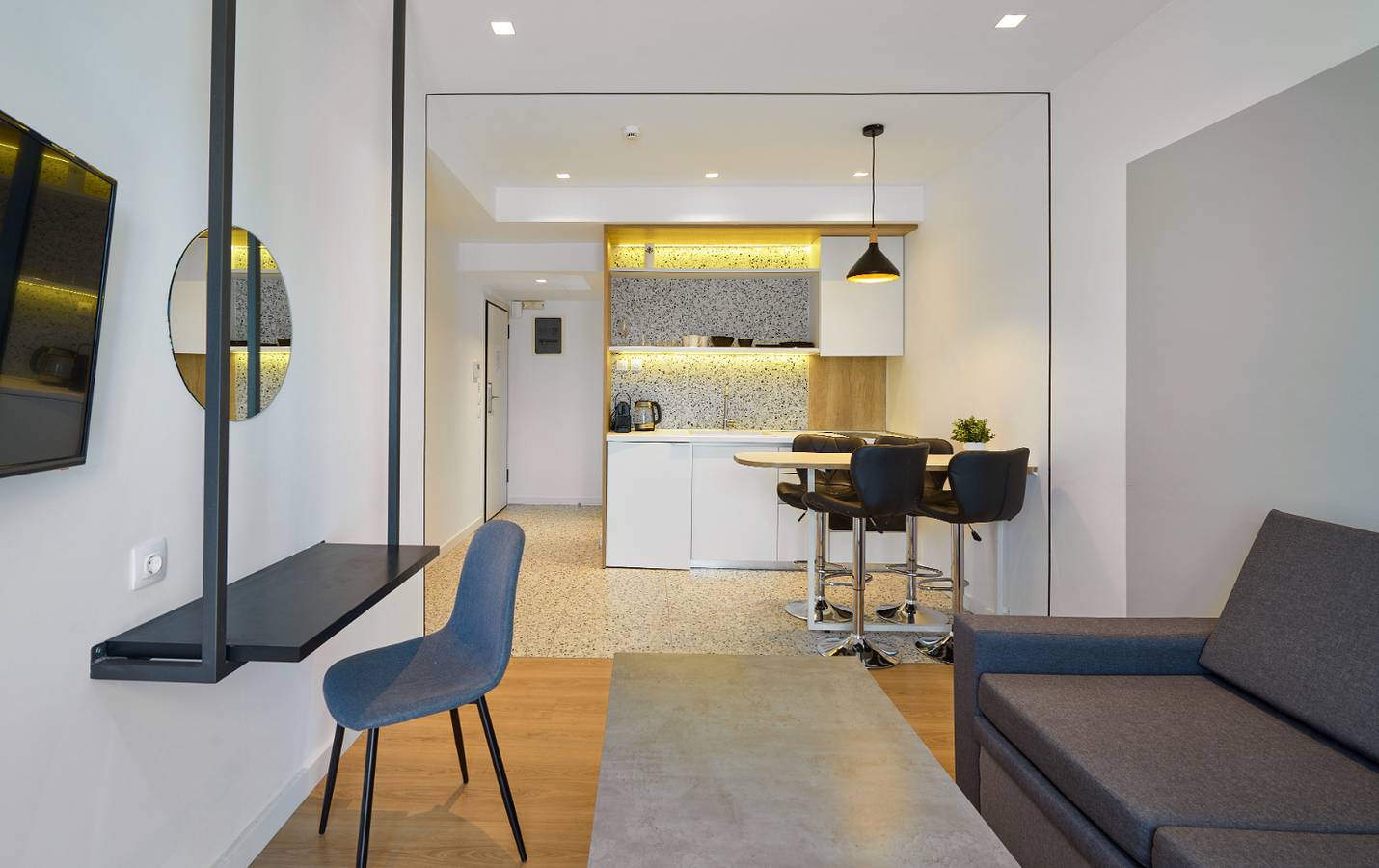 Hotel voor 3 personen met balkon, foto 9