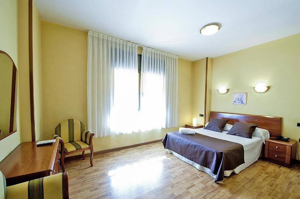 Hotel Ciutat de Tarrega in Tárrega, Costers del Segre