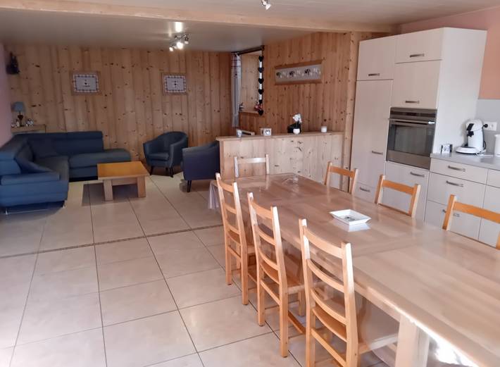 Gîte pour 8 personnes, avec jardin et terrasse dans le Doubs - 3
