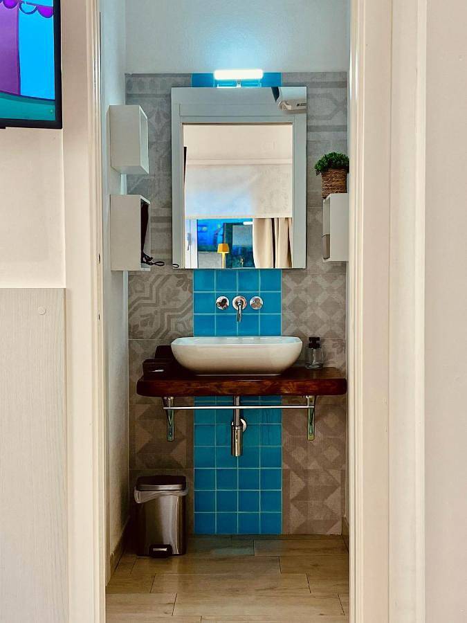 Maison d’hôte pour 2 personnes, avec balcon et jacuzzi à Villasimius - 2