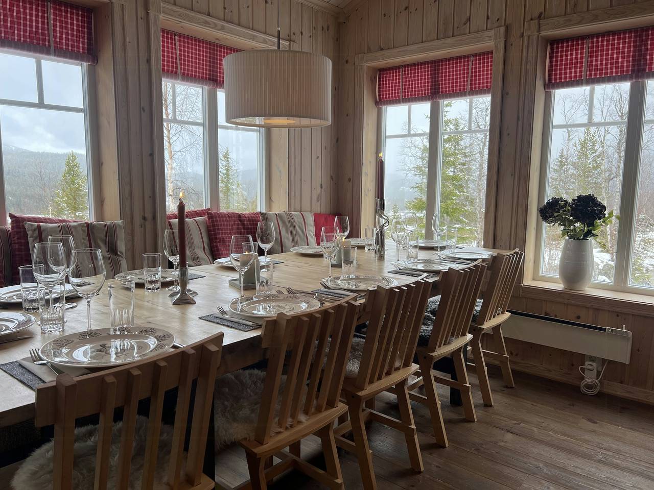 Familiehytte med panoramautsikt ved Vikerfjellet in Viken