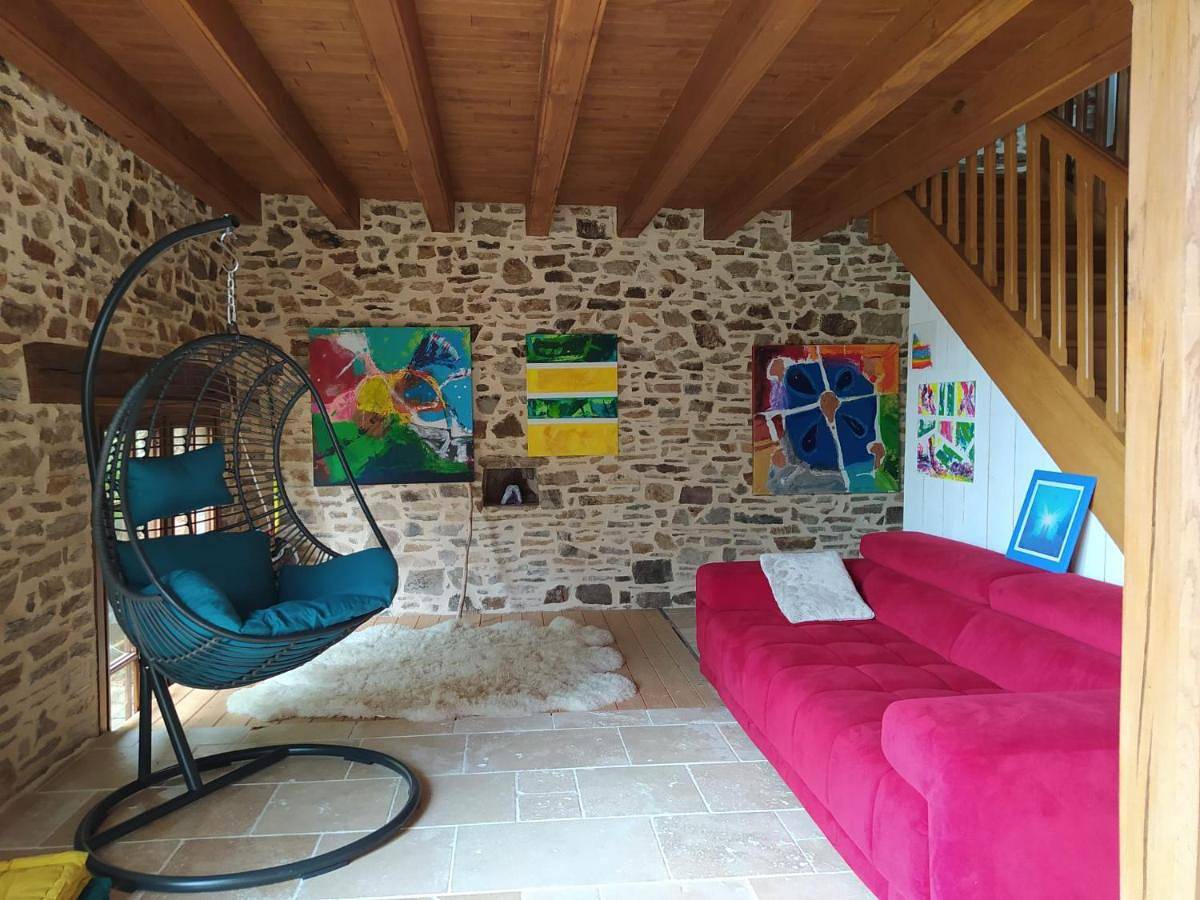 Gîte de charme en Dordogne avec Piscine et jardin in Jumilhac-le-Grand, Parc naturel régional Périgord-Limousin