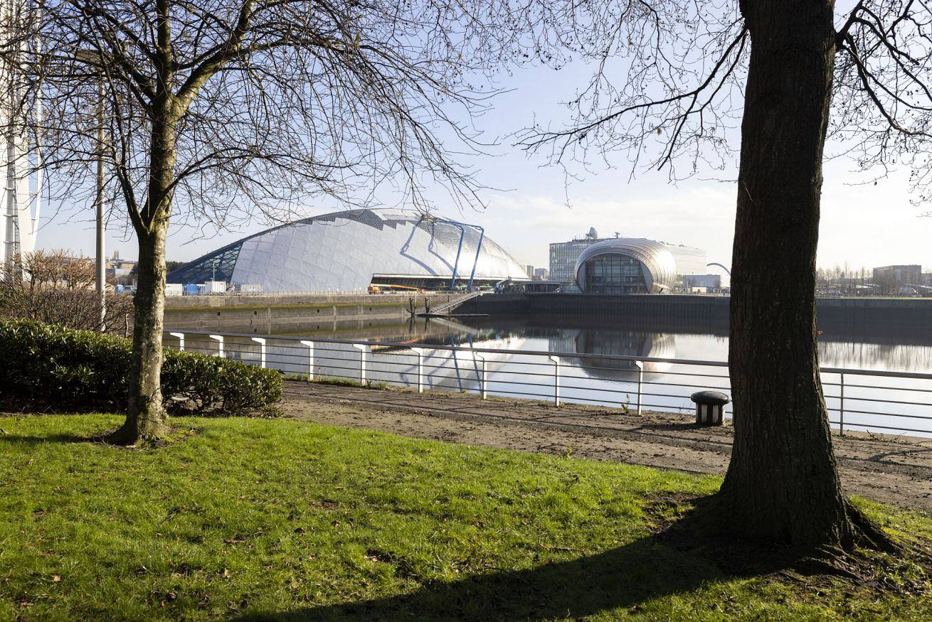 Ganze Wohnung, Bright Flat Overlooking The Clyde in Govan, Glasgow