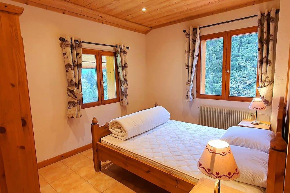 Chalet Varni dans un endroit tranquille et unique près de Megève 10km. in Notre-Dame-de-Bellecombe, Région d'Albertville