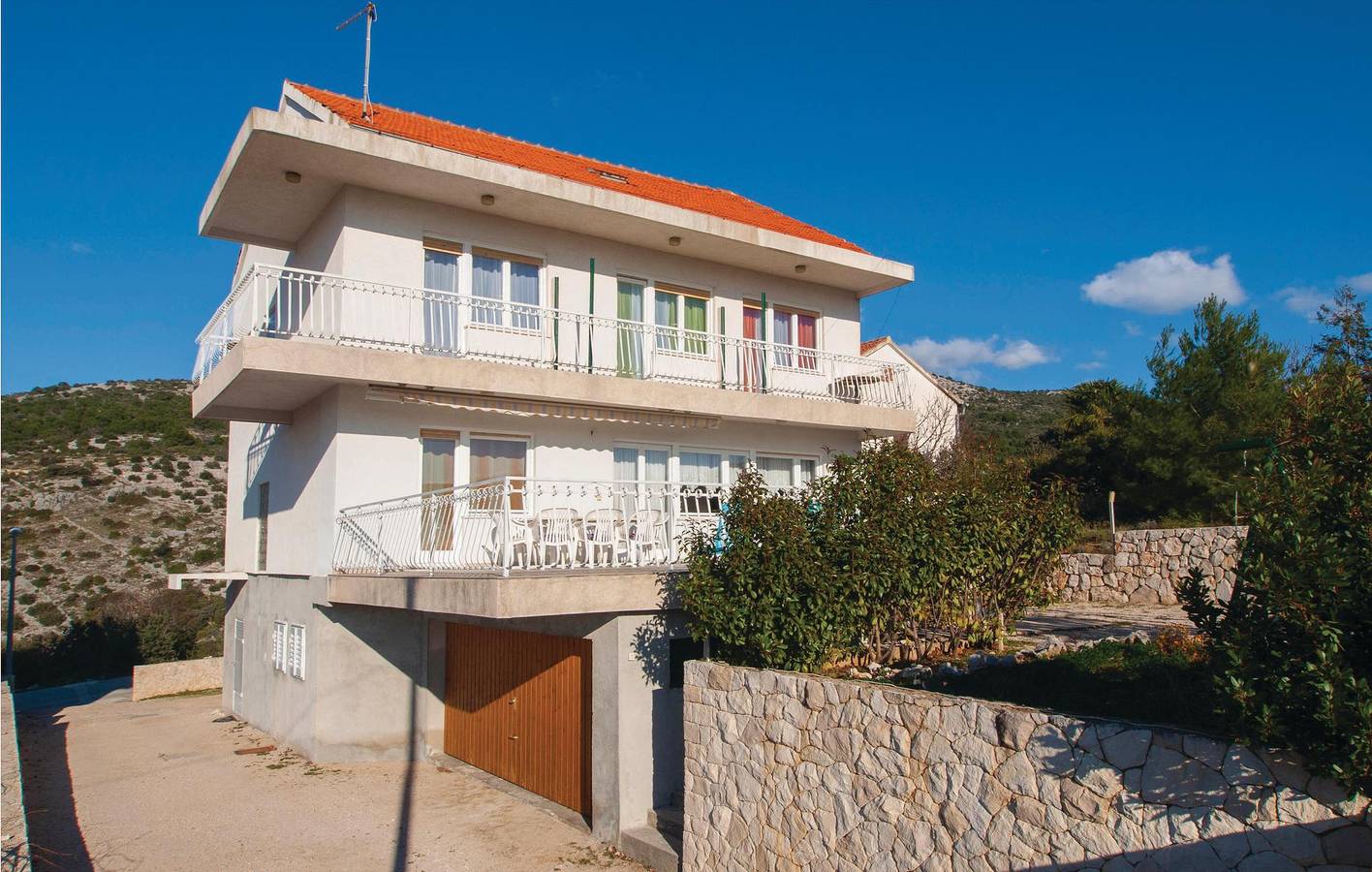 Ferienhaus für 12 Personen mit Terrasse in Primosten, Šibenik-Knin