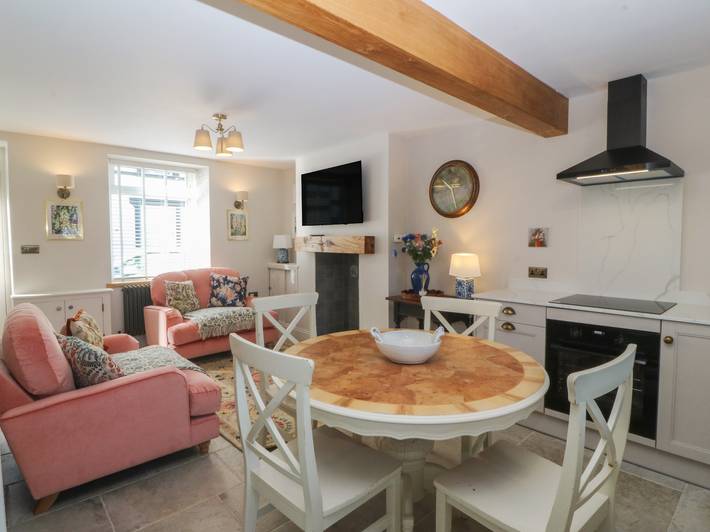 Foxglove Cottage in Conwy, Conwy region