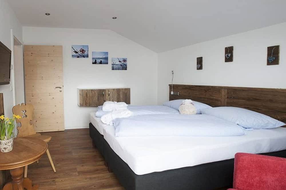 Ganze Wohnung, Apartment Blaues Land mit 52 qm, 2-Zimmer-Apartment, max. für 4 Personen in Seehausen am Staffelsee, Das Blaue Land
