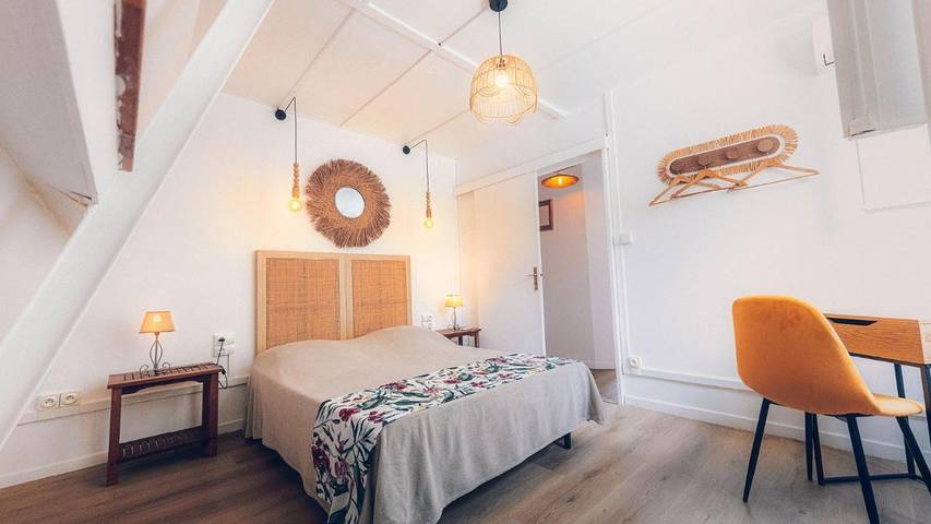 Gîte pour 8 personnes, avec terrasse et jardin dans Plage de l'Hermitage - 2