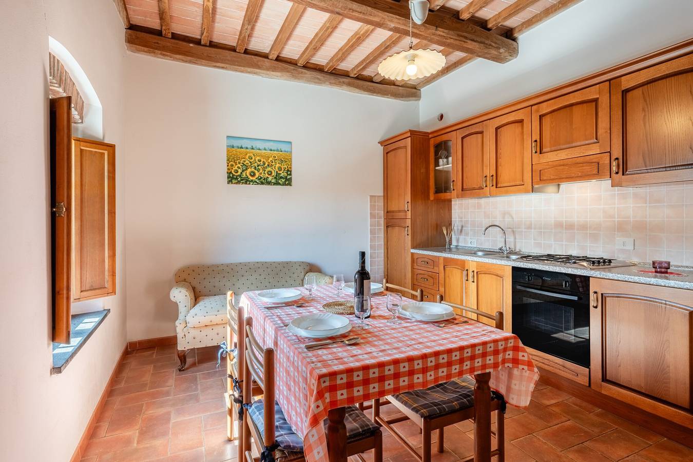 Appartamento per vacanze "Le Rondini" con piscina condivisa, giardino condiviso e Wi-Fi in Lamporecchio, Provincia di Pistoia