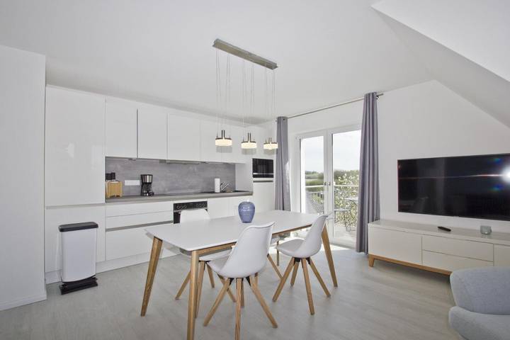 Ferienwohnung für 6 Personen, mit Balkon in Groß Zicker - 4