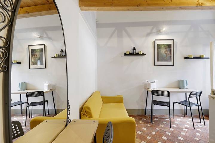 Ganze Wohnung, Apartment „Little House in Trastevere“ mit Balkon, Wlan und Klimaanlage in Rom Zentrum, Rom
