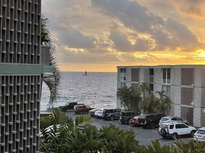 Vacation rental for 5 people, with garden and terrace in Kailua-Kona