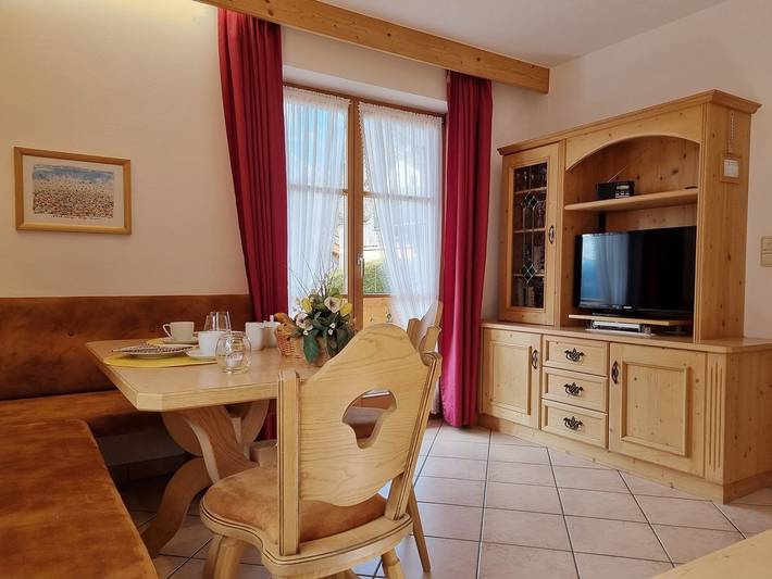 Ferienwohnung für 2 Personen, mit Balkon und Ausblick