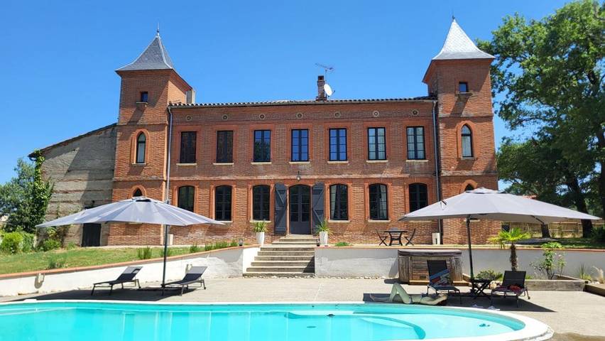 Villa pour 14 personnes, avec piscine ainsi que jardin et vue dans Haute-Garonne - 3