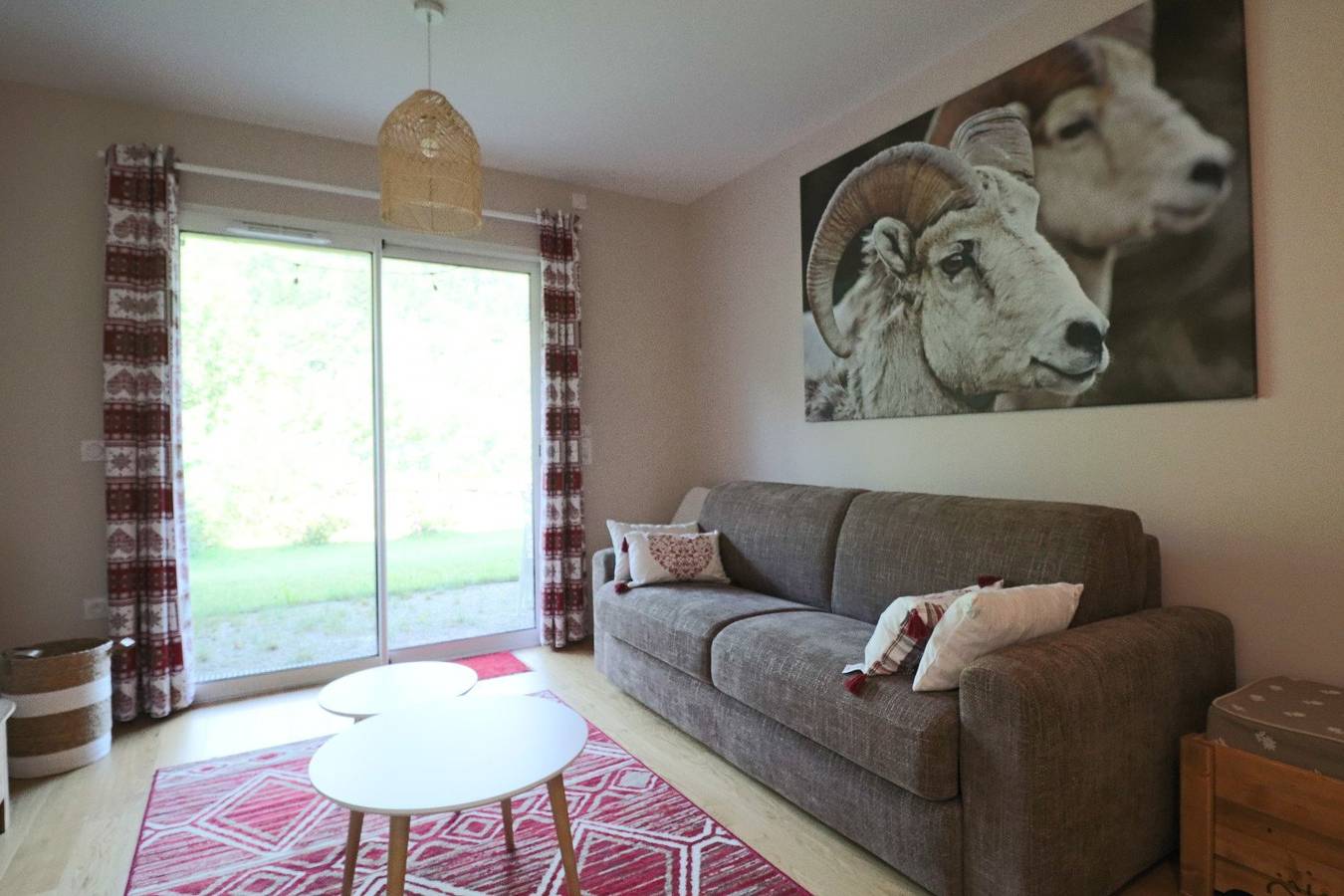 Appartement entier, Appartement 'La Montille' avec vue sur la montagne et Wi-Fi in Mont-Dore, Parc naturel régional des Volcans d'Auvergne