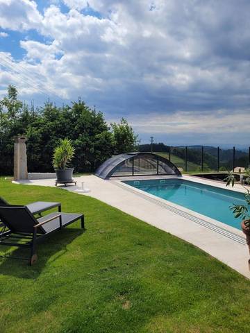 Cottage pour 18 personnes, avec terrasse ainsi que jardin et piscine à Freiamt