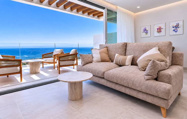 Apartamento de vacaciones para 4 personas, con Vistas al mar y Piscina en La Línea de la Concepción
