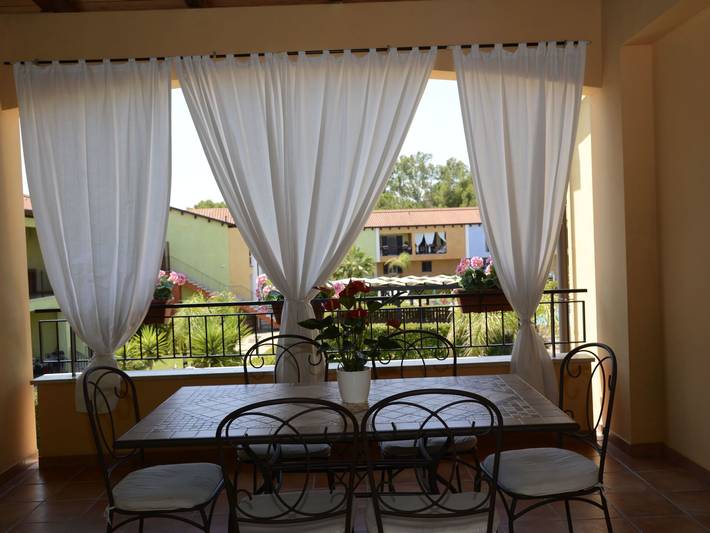 Appartamento vacanze per 6 persone, con Terrazza e Giardino nonché Piscina in Basilicata