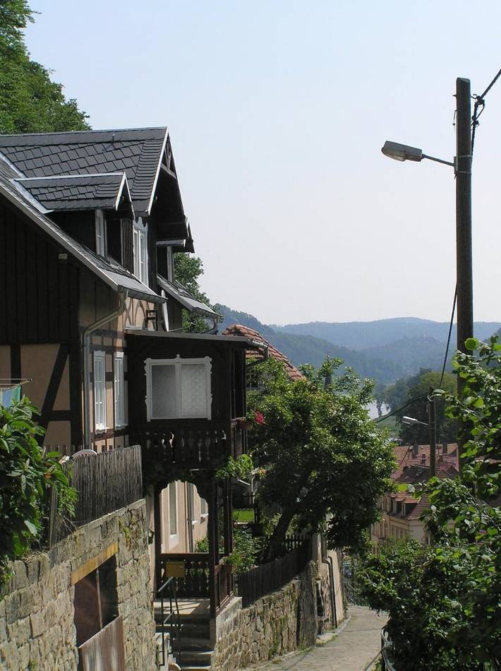 Ferienwohnung für 2 Personen, mit Balkon und Terrasse sowie Garten und Ausblick in Bastei - 4