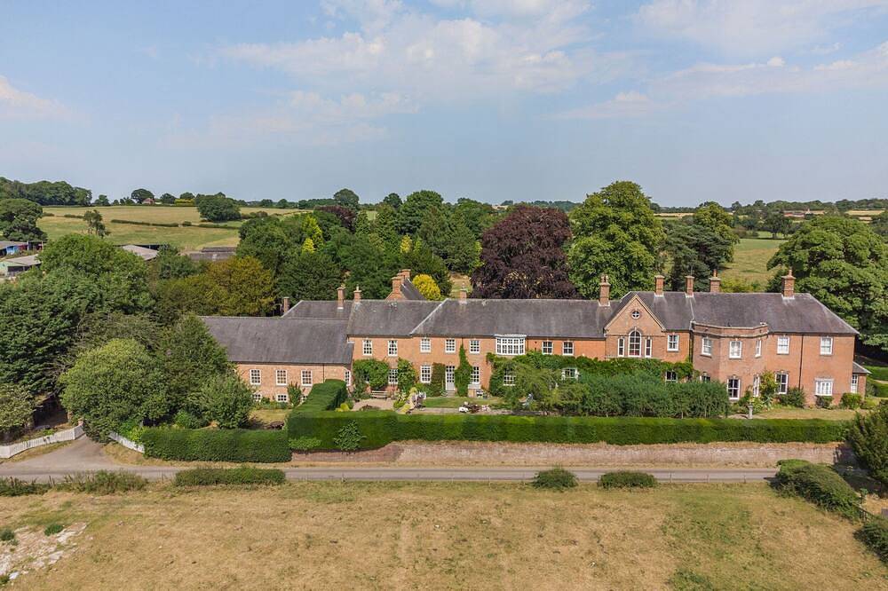 Cottage for 8 People in Bradley (Derbyshire), Derbyshire