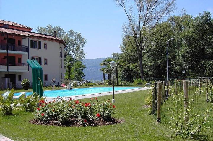 Ferienwohnung für 4 Personen, mit Terrasse und Pool sowie Garten