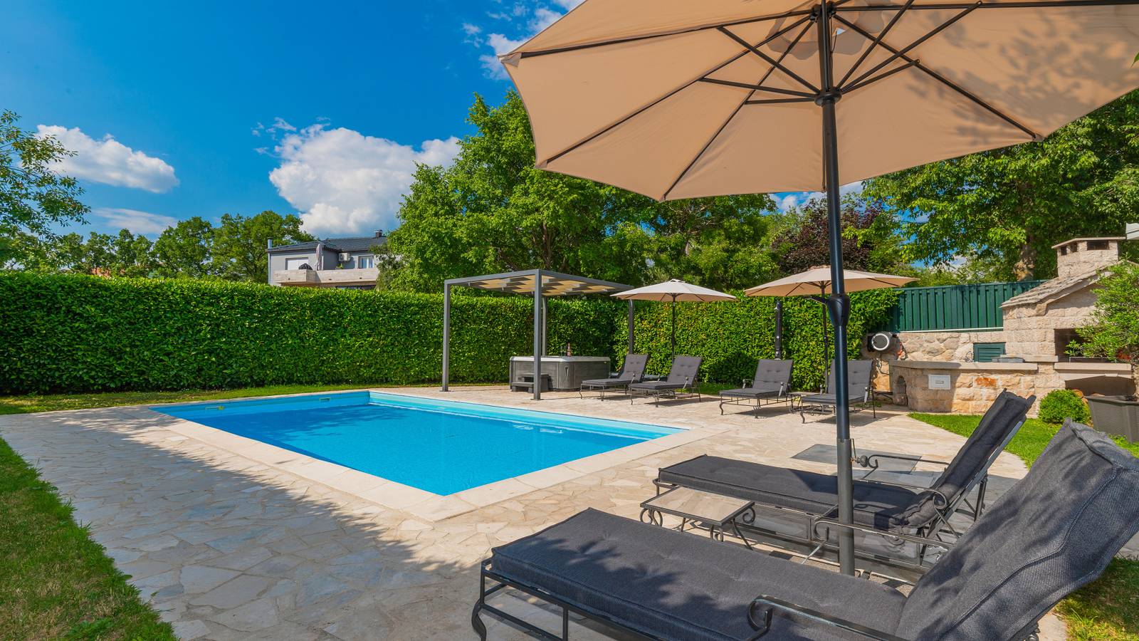 Villa Manuella - Kamena oaza by Villas Guide in Imotski, Makarska Riviera