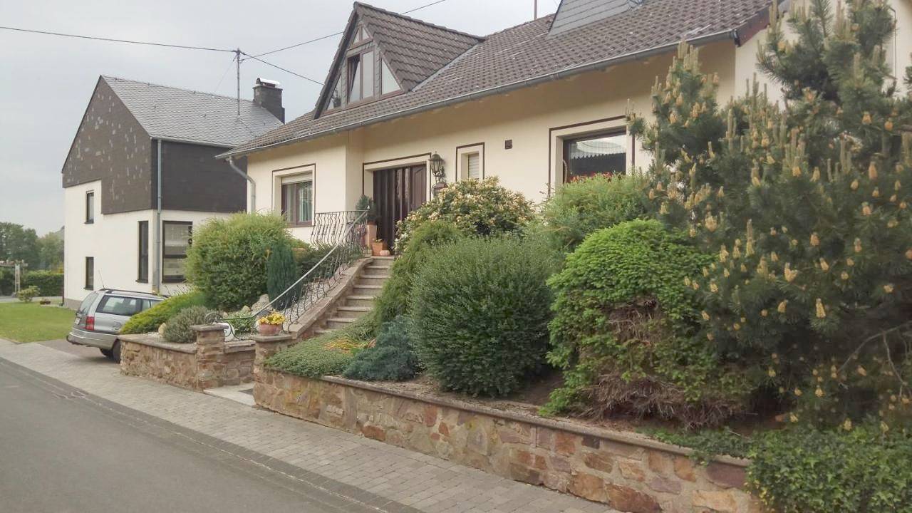 Ganze Wohnung, Ferienwohnung Tetzlaff in Burgen (bei Bernkastel-Kues), Bernkastel-Kues & Umgebung