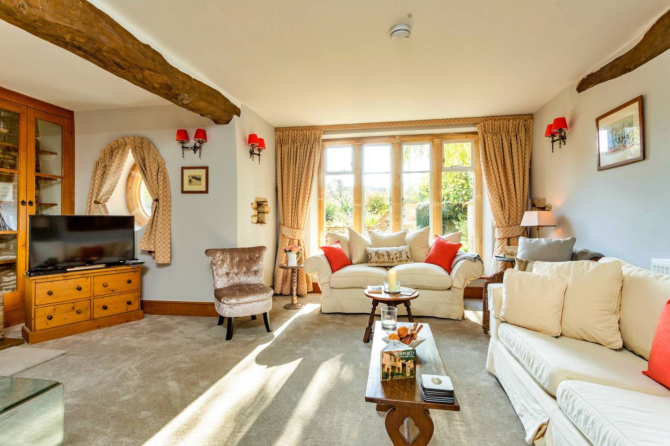 Dunford Barn in Oxfordshire