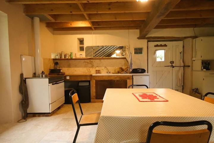 Location de vacances pour 3 personnes, avec jardin et vue à Saint-Amans-Soult - 2