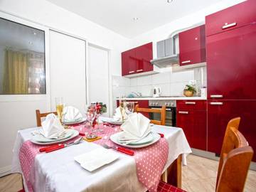 Apartment for 4 People in Baska Voda, Croatian Adriatic, Photo 4