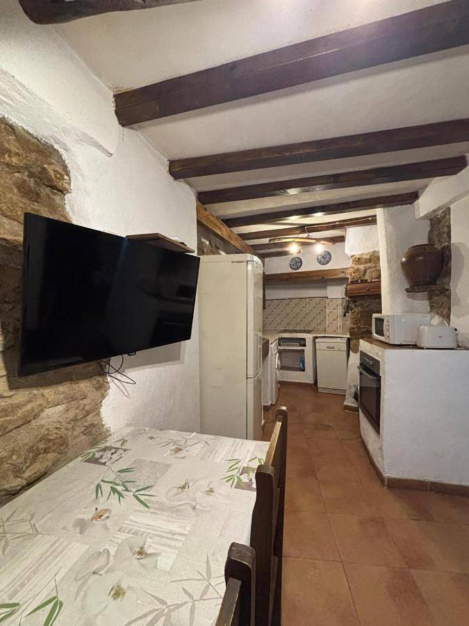 Casa rural para 2 personas, con Balcón y Jacuzzi además de Piscina y Vistas en Matarraña - 3
