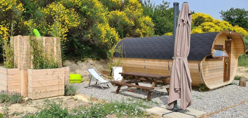 Location de vacances pour 4 personnes, avec piscine ainsi que jardin et vue à Viens - 4
