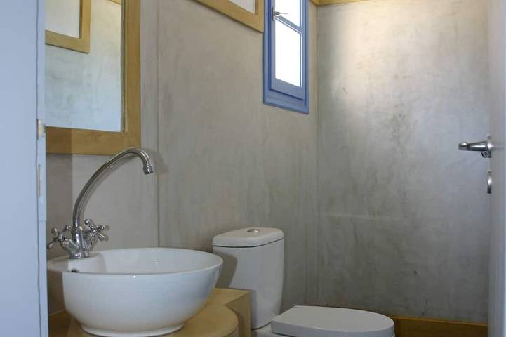 Location de vacances pour 14 personnes, avec balcon et jardin, animaux acceptés dans Cythère - 2