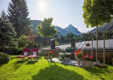 Hütte für 4 Personen, mit Terrasse und Garten sowie Sauna und Seeblick, mit Haustier in Gerlos