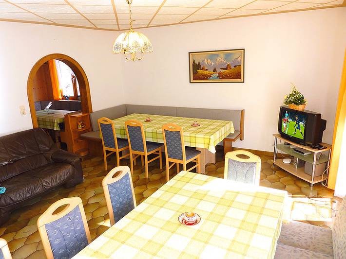 Ferienwohnung für 15 Personen, mit Terrasse und Sauna sowie Ausblick in Heiligenblut - 2
