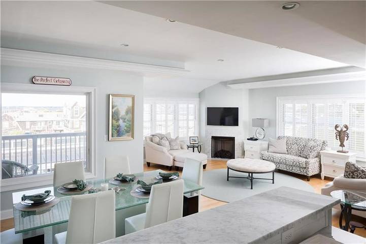 Ferienwohnung für 4 Personen, mit Whirlpool und Balkon in Rhode Island