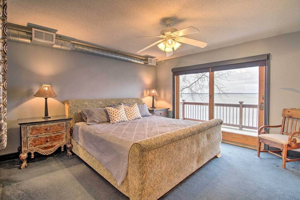 Breezy Point Escape w/ Views, Dock & Fire Pit! in Breezy Point, Crow Wing County