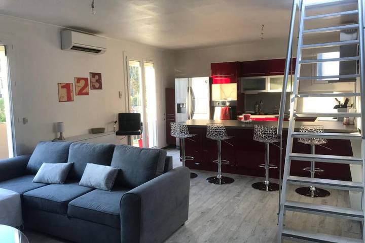 Gîte pour 6 personnes, avec balcon dans Plage de La Gorguette - 2