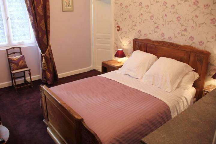 Location de vacances pour 2 personnes, avec vue et jardin, adapté aux familles à La Souterraine - 4