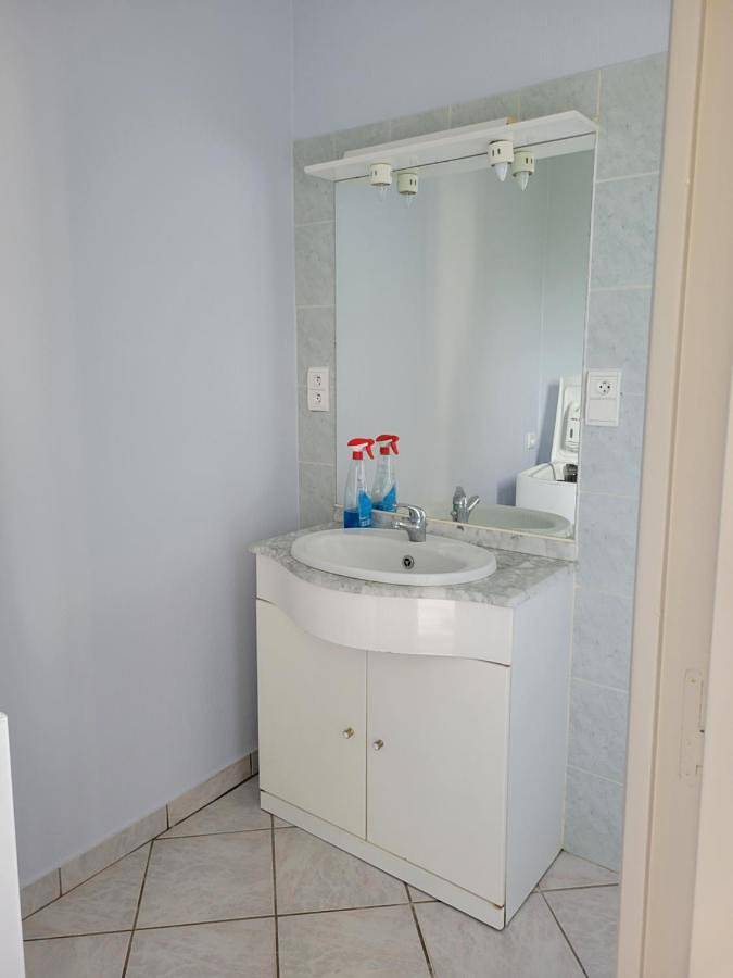 One-Bedroom House in Budelière, Région d'Aubussargues