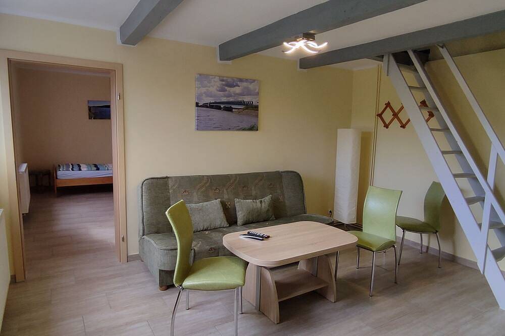 Entire apartment, Wiesengrund - Family Pension & Apartments Lindenhof in Kachlin, Dargen