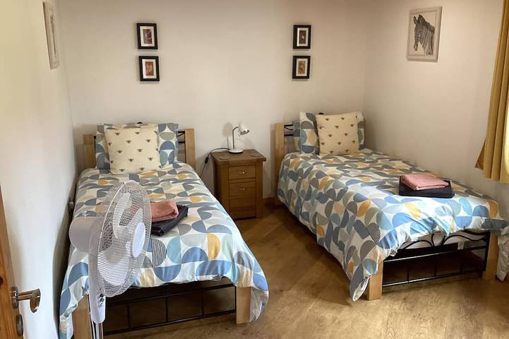 Honeypot Lodge Scandinavian Style, on-site golf course. in Fritton and Saint Olaves, Great Yarmouth