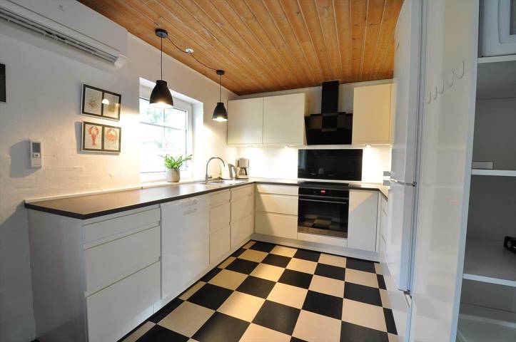 Ferienhaus für 12 Personen, mit Whirlpool und Sauna sowie Terrasse und Pool, mit Haustier in Vester Husby - 2