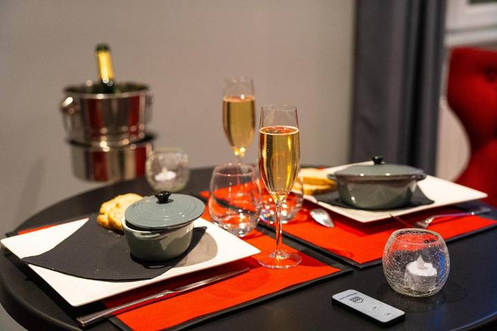 Location de vacances pour 2 personnes, avec vue ainsi que terrasse et sauna à Beauval-en-Caux - 2